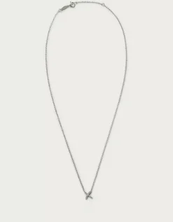 A Tiny Kiss Necklace