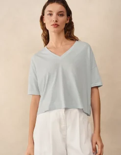 Boxy V-Neck Tee
