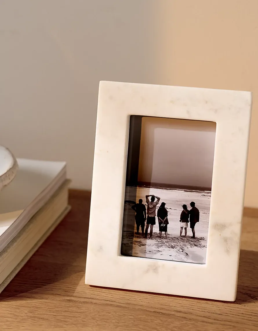 Classic Marble Frame – 4x6”