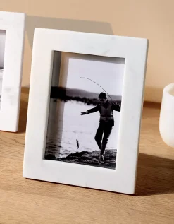 Classic Marble Frame – 5x7”