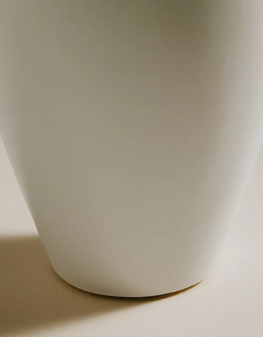 Colton Vase