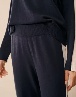 Contrast Panel Jogger with Cashmere