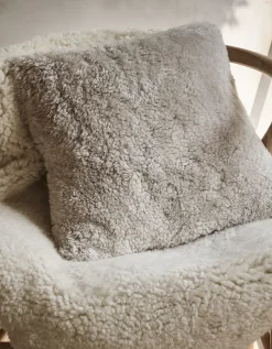 Curly Sheepskin Cushion