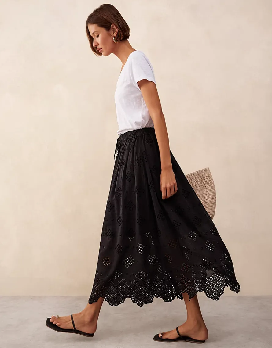 Cutwork Detail Midi Skirt
