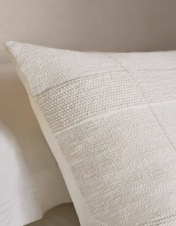 Dayton Cushion