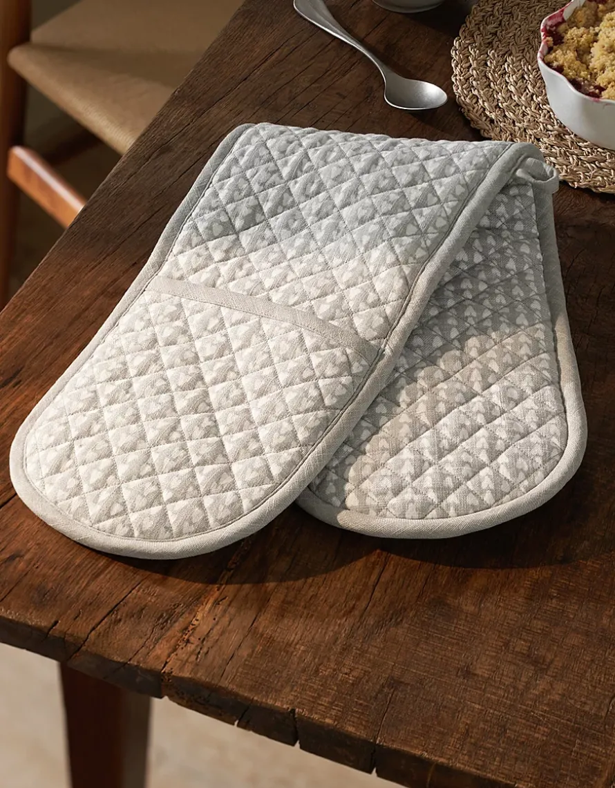 Ditsy Heart Double Oven Glove