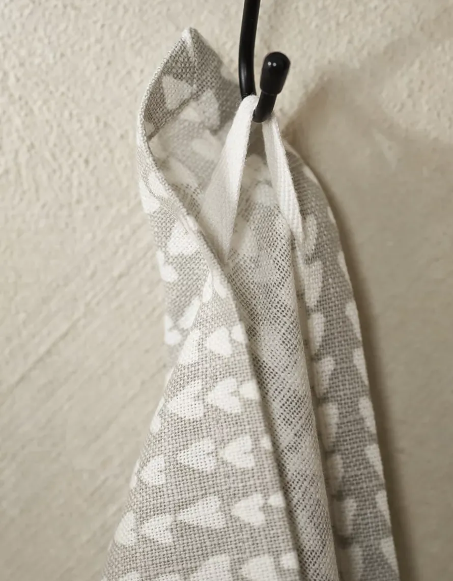 Ditsy Heart Tea Towels – Set of 2