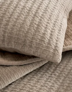 Farlow Quilt & Cushion Cover Collection