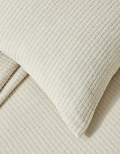 Florian Bedspread & Cushion Cover Collection