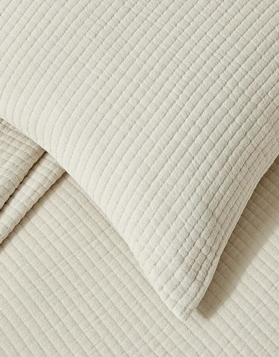 Florian Bedspread & Cushion Cover Collection