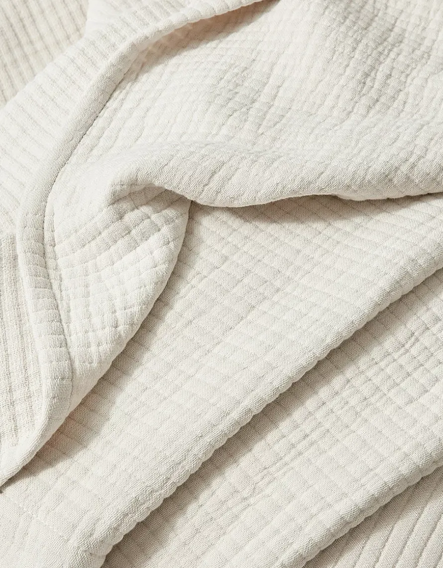 Florian Bedspread & Cushion Cover Collection