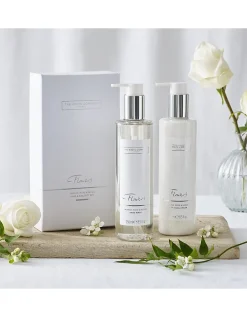 Flowers Hand and Nail Gift Set