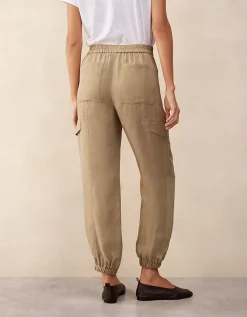 Fluid Joggers