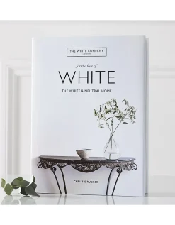 For the love of white – Book by Chrissie Rucker OBE