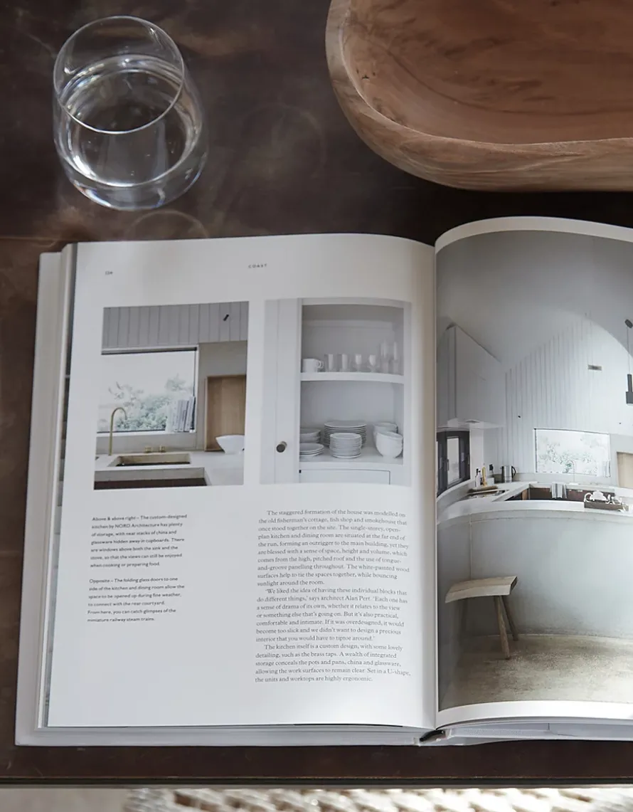 For the love of white – Book by Chrissie Rucker OBE