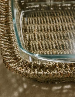 Glass & Seagrass Oven Dish – Medium