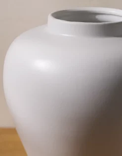 Hanworth Vase