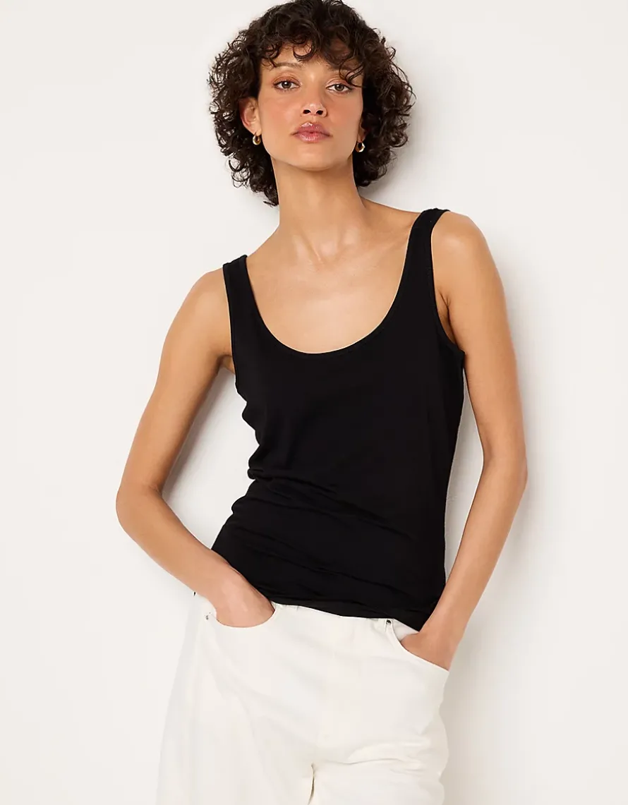 Layering Versatile Vest