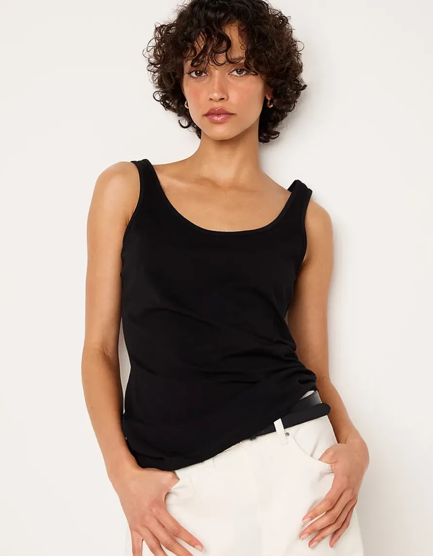 Layering Versatile Vest