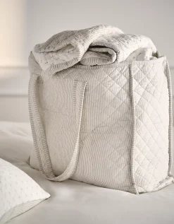 Lila Quilt & Cushion Collection