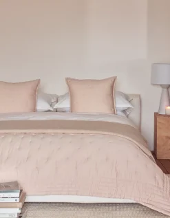 Lois Quilt & Cushion Collection