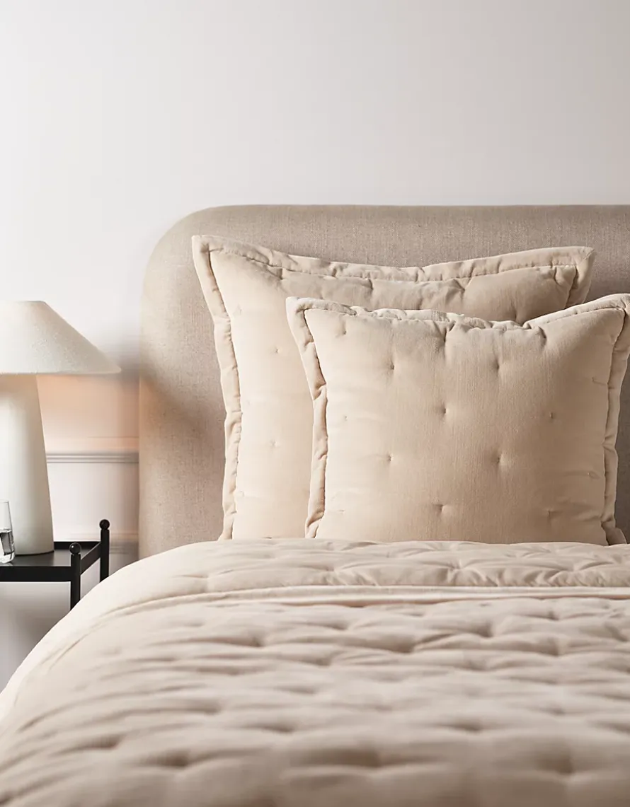 Lowry Velvet Quilt & Cushion Collection