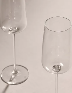 LSA International Metropolitan Champagne Flute Glasses – Set of 4