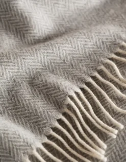 Luxury Wool Cashmere Herringbone Throw