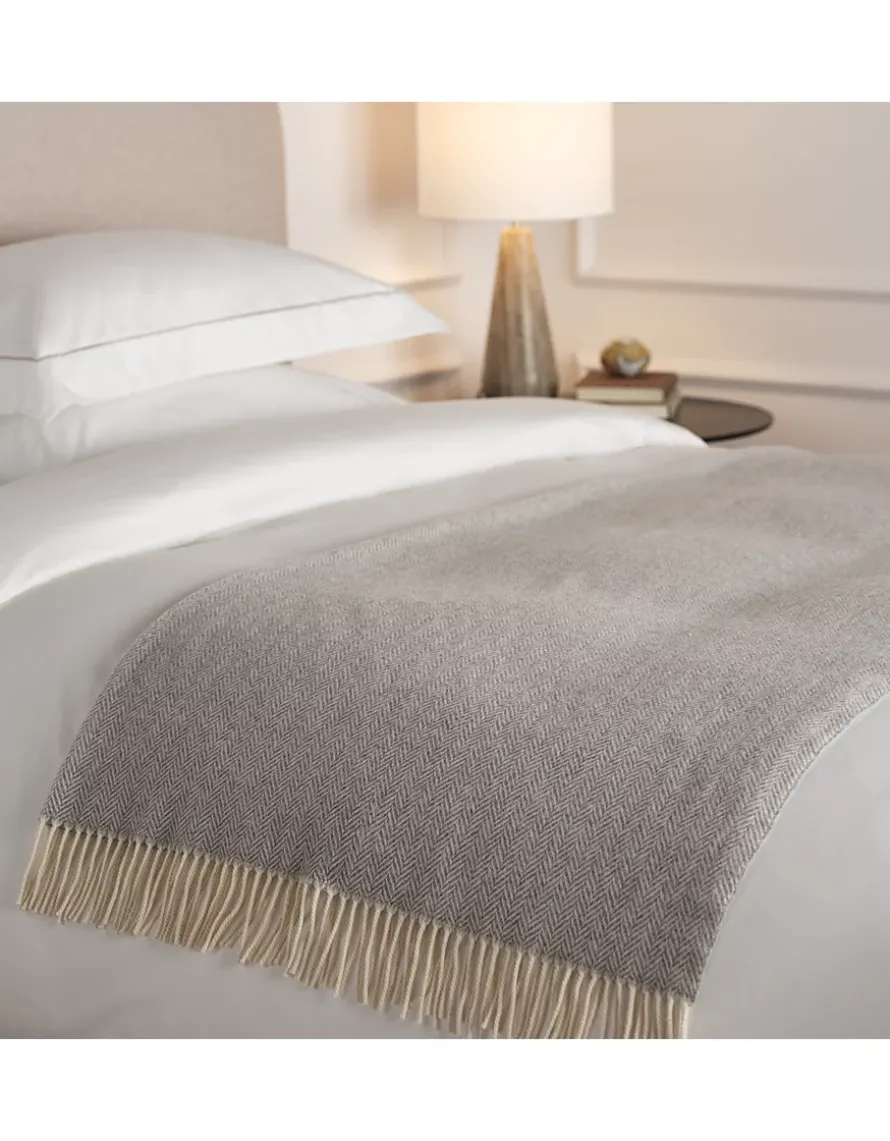 Luxury Wool Cashmere Herringbone Throw