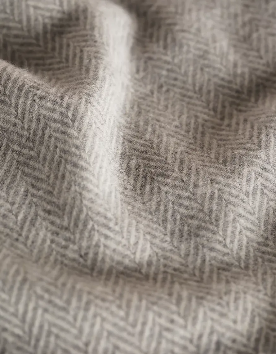 Luxury Wool Cashmere Herringbone Throw
