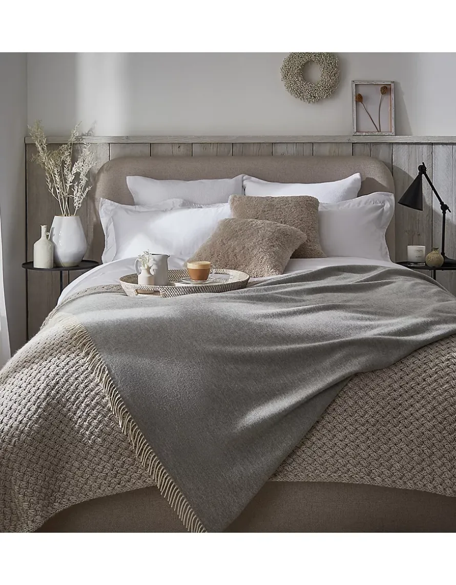 Luxury Wool Cashmere Throw