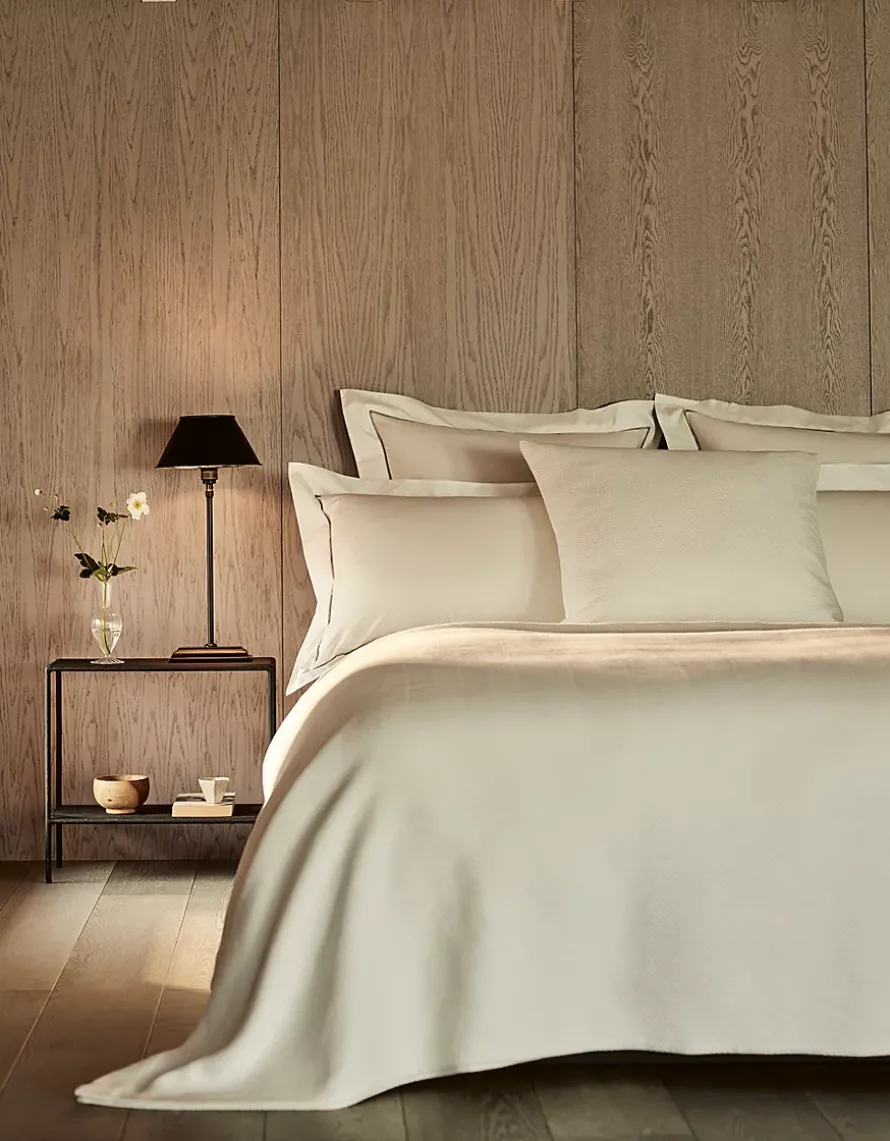 Mason Bedspread & Cushion Cover Collection