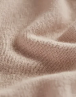Maya Throw