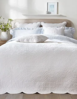 Milfield Scallop Quilt & Cushion Collection