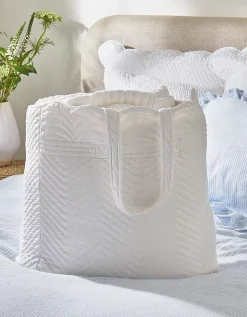 Milfield Scallop Quilt & Cushion Collection