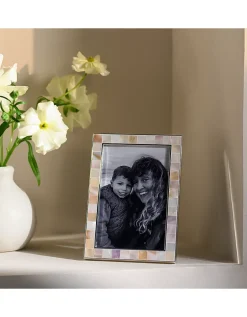 Mother of Pearl Photo Frame – 4x6”