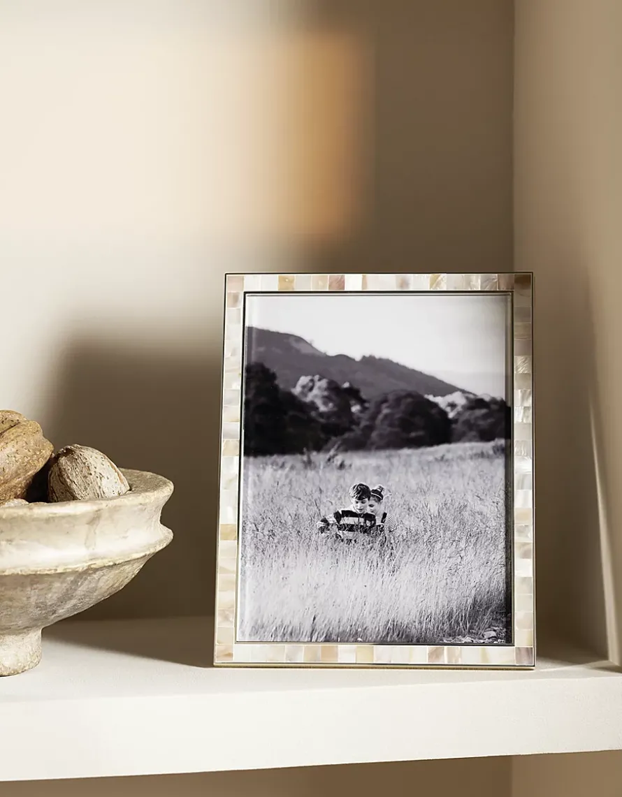 Mother of Pearl Photo Frame – 8x10”