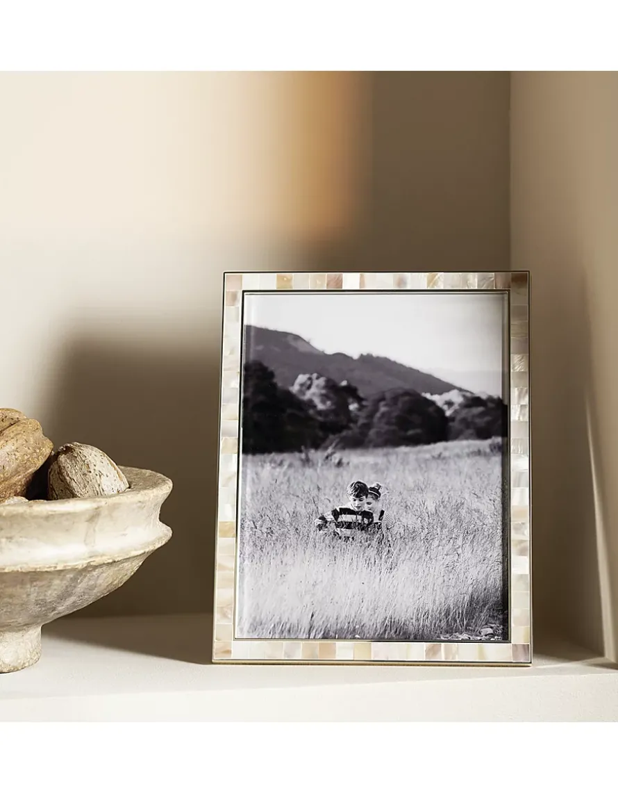 Mother of Pearl Photo Frame – 8x10”