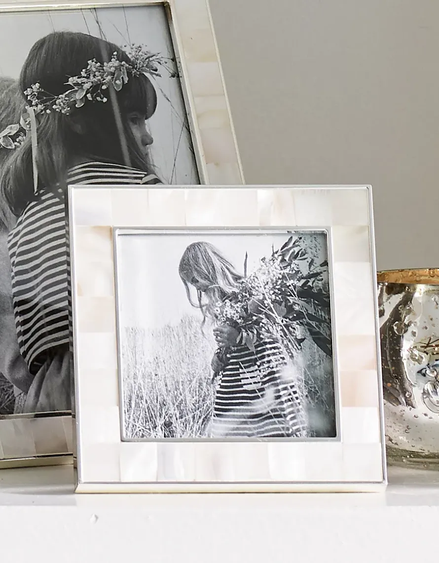 Mother of Pearl Photo Frame – 3x3”