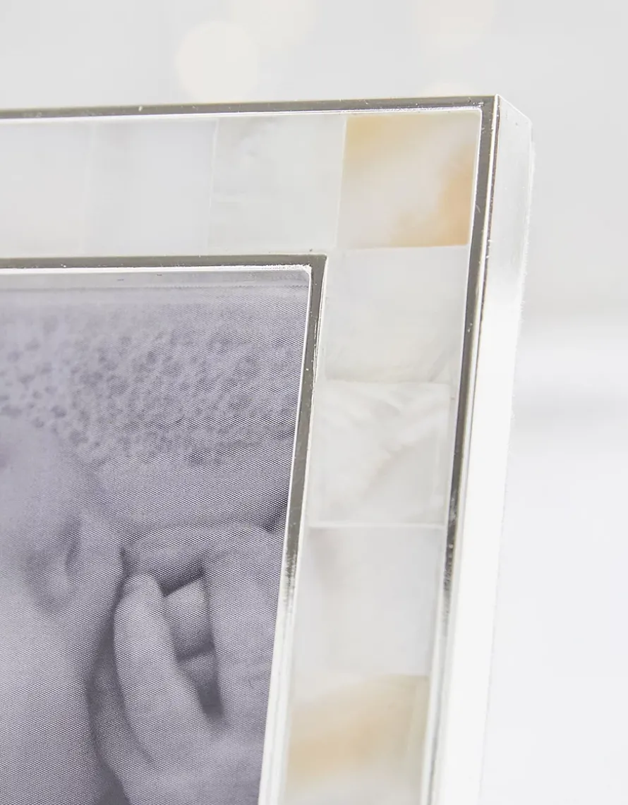 Mother of Pearl Photo Frame – 3x3”