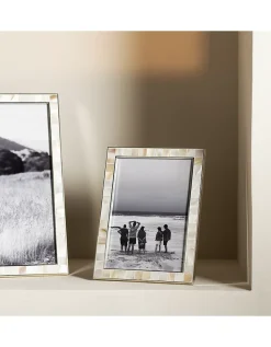 Mother of Pearl Photo Frame – 5x7”