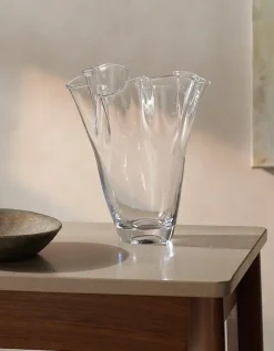 Orford Handkerchief Vase