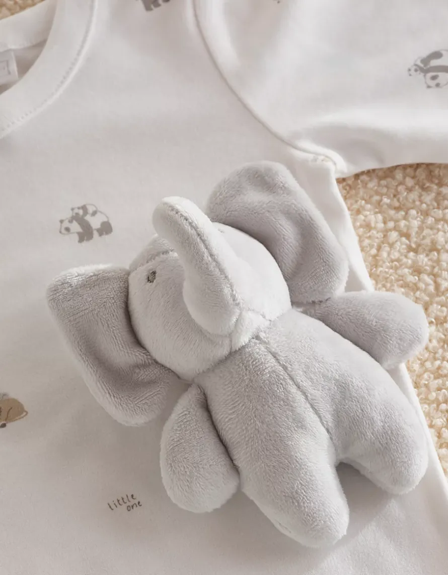 Organic Cotton Safari Welcome Baby Gift Set (0–6mths)