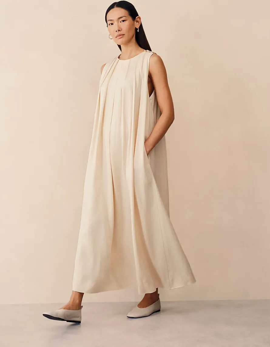 Pleated Sleeveless Maxi Dress