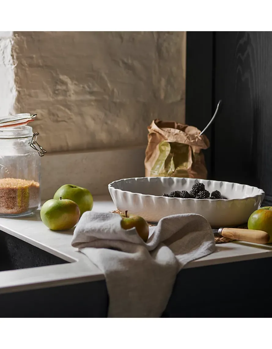 Portobello Ruffle Oven Dish – Large