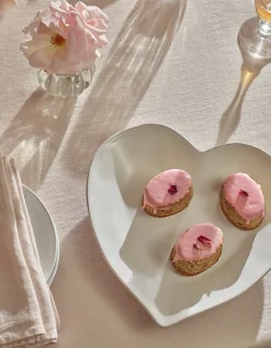 Porto Stoneware Heart Dinner Plate