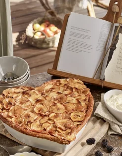 Porto Stoneware Large Heart Oven Dish