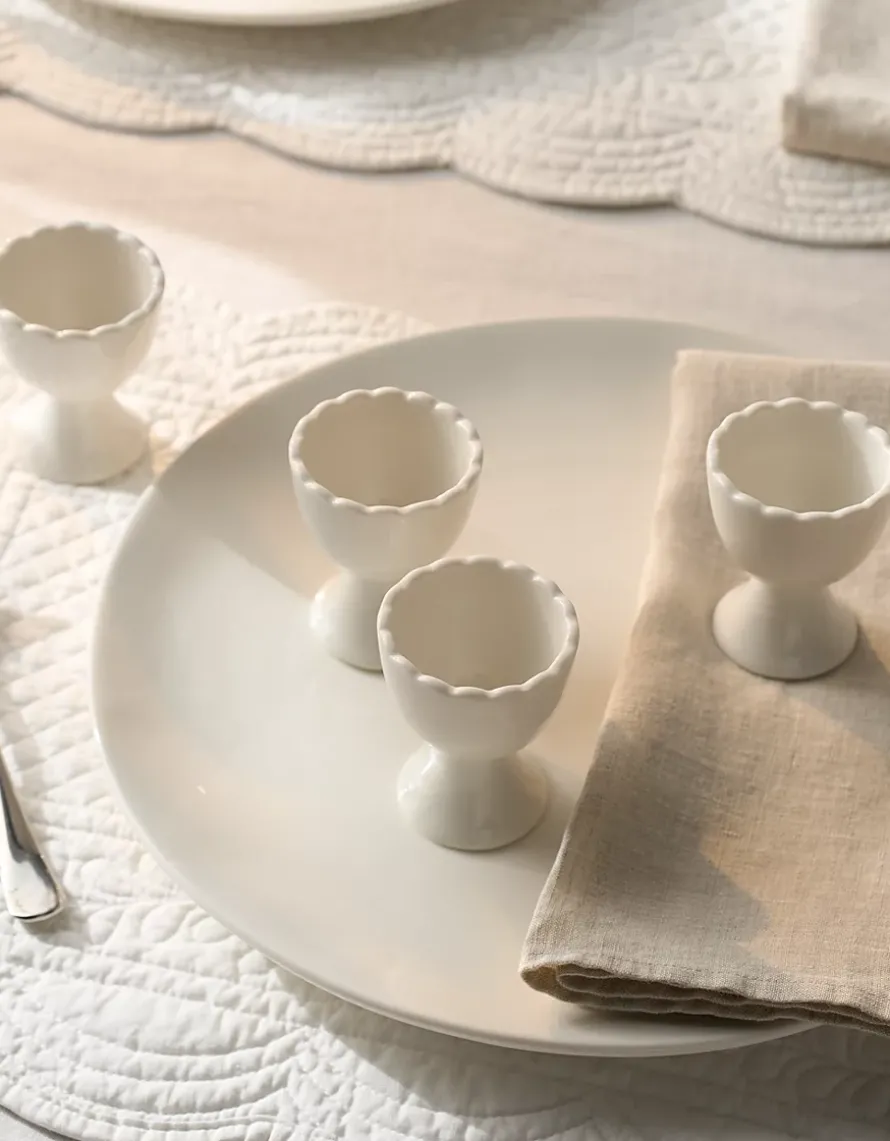 Scalloped Egg Cups – Set of 4
