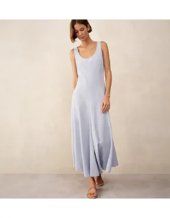 Shaped Scoop Neck Dress