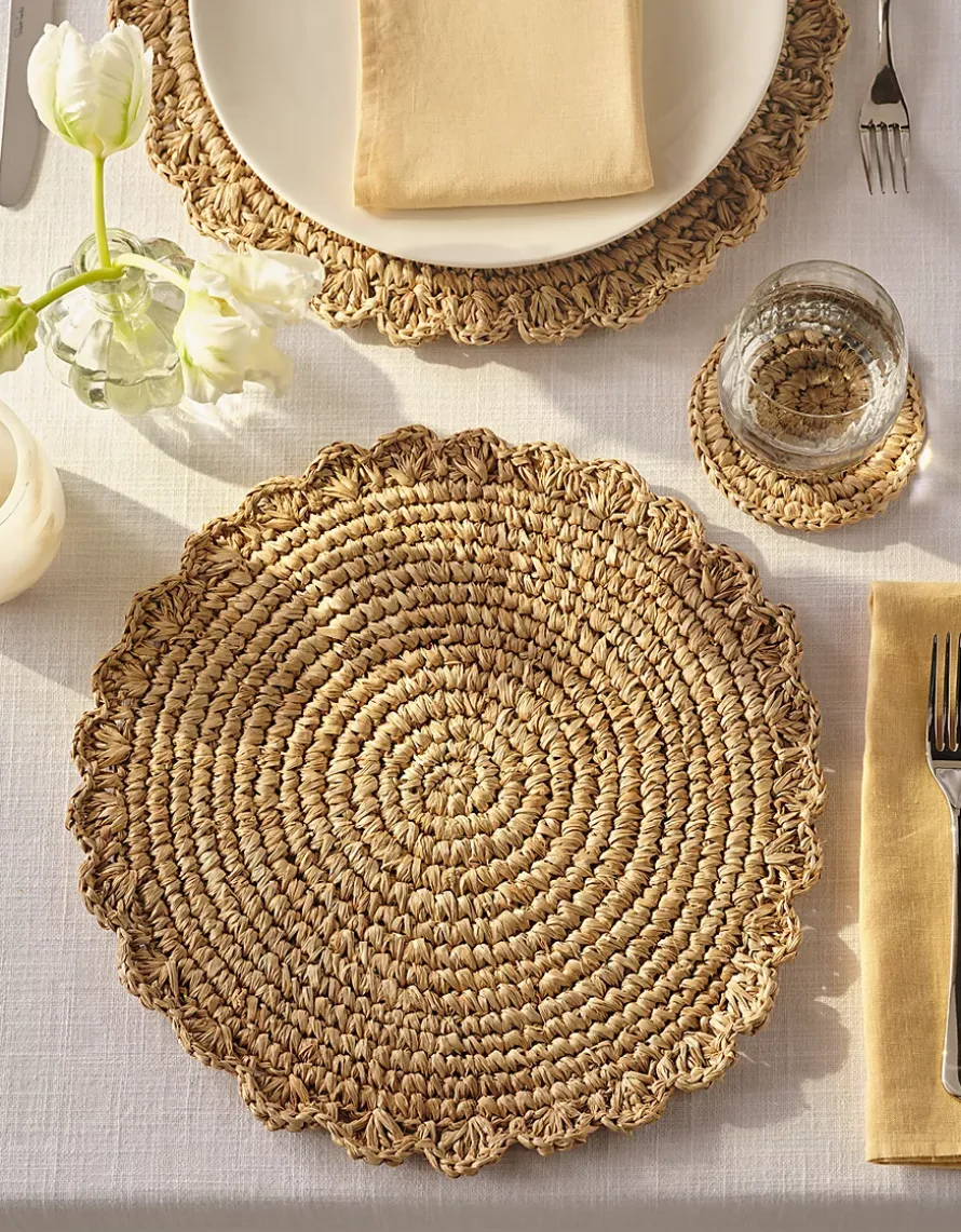 Sisal Round Scalloped Placemats – Set of 2